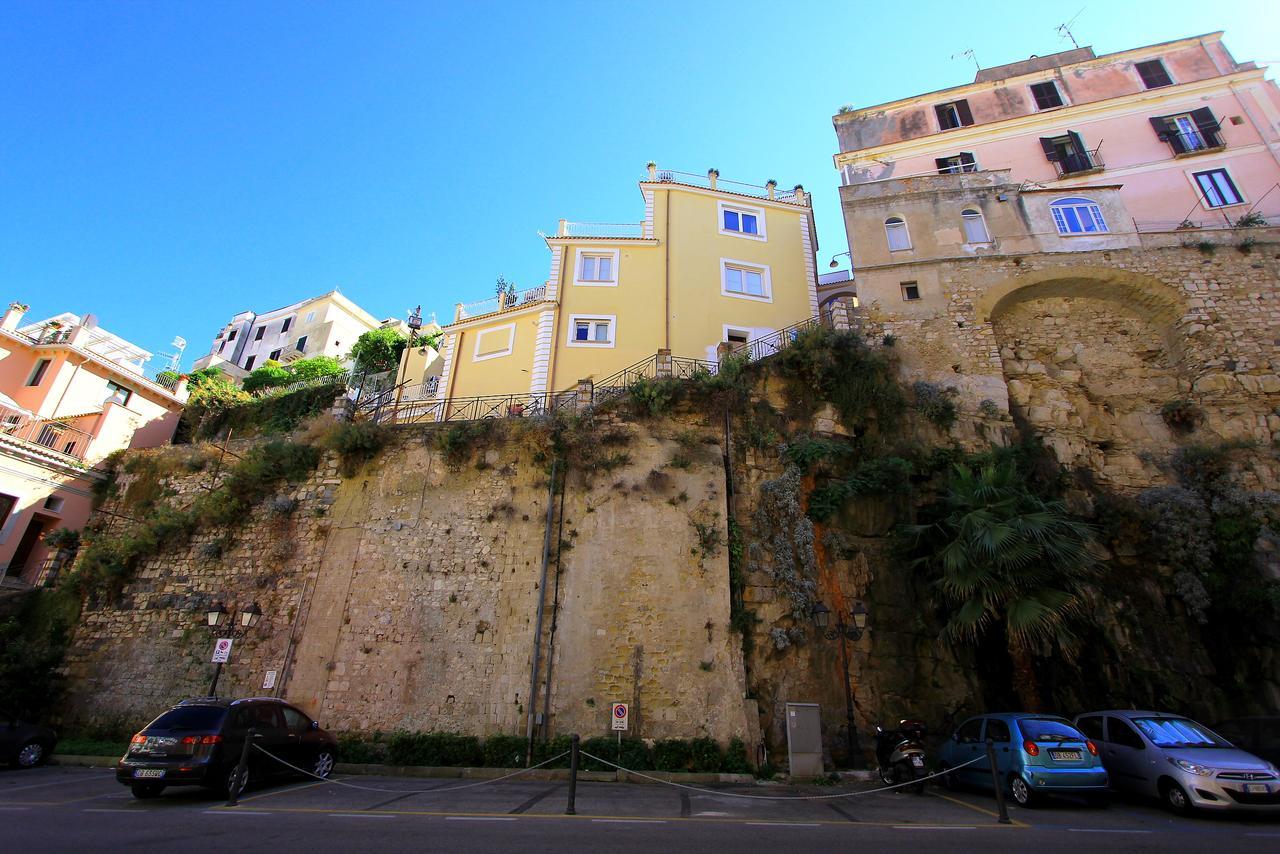 Il Viaggiatore Gaeta Medievale B&B Екстериор снимка