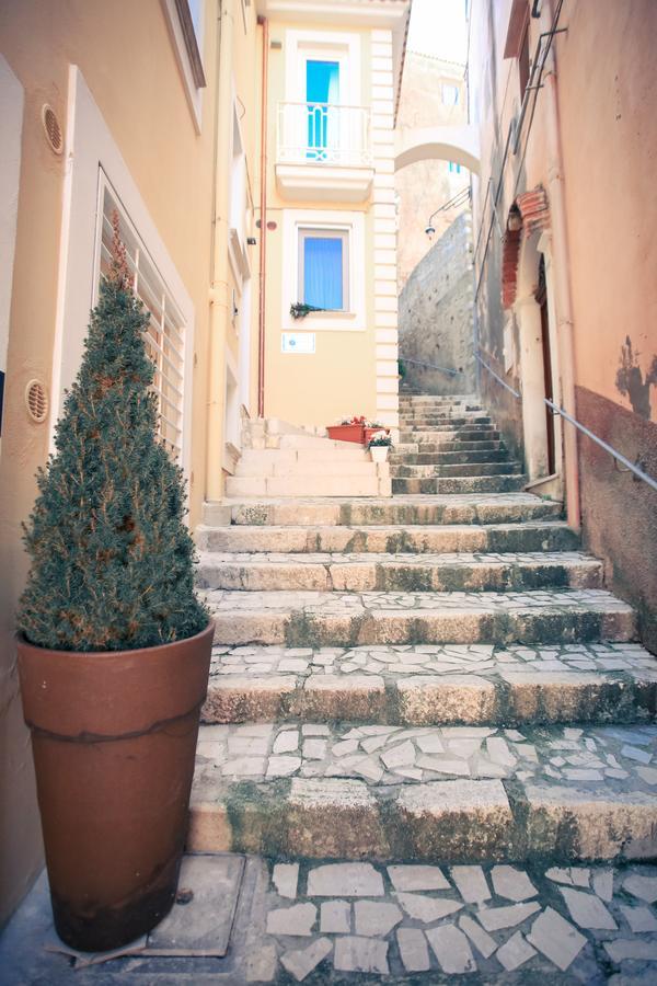 Il Viaggiatore Gaeta Medievale B&B Екстериор снимка