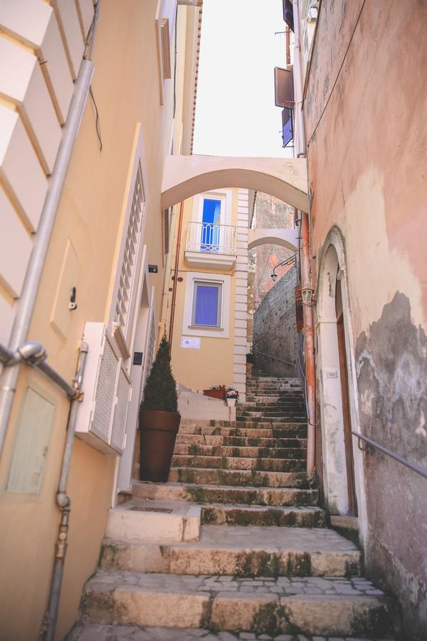 Il Viaggiatore Gaeta Medievale B&B Екстериор снимка